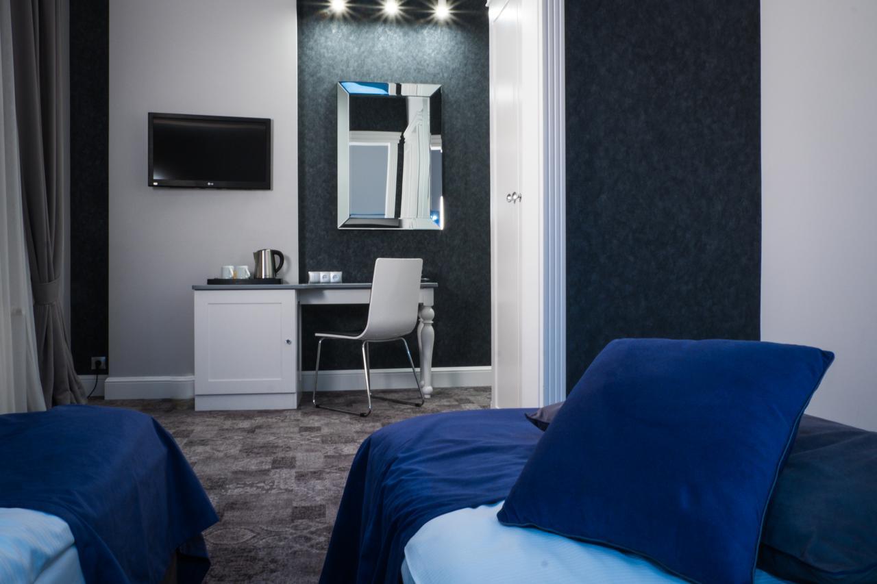 City Boutique Hotel 지엘로나구라 외부 사진