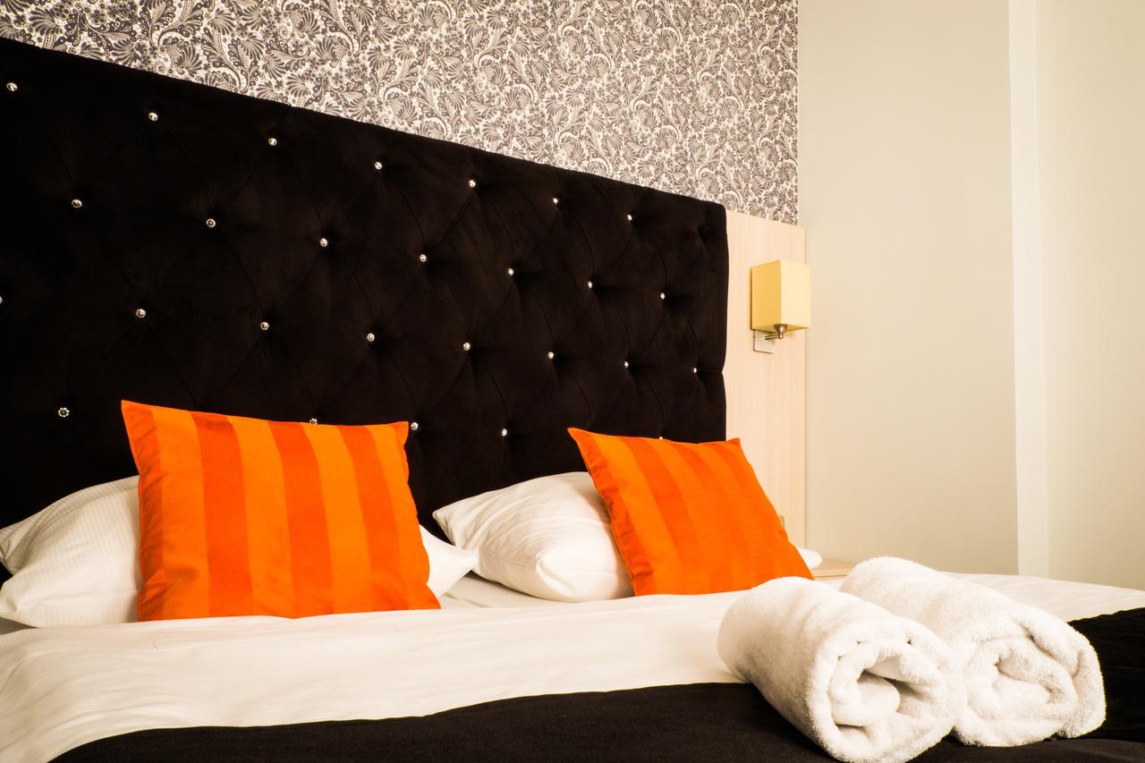 City Boutique Hotel 지엘로나구라 외부 사진