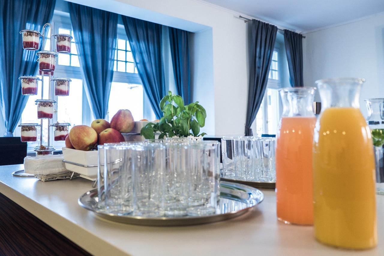 City Boutique Hotel 지엘로나구라 외부 사진